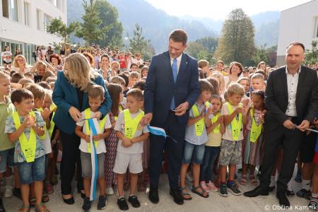 V Kamniku odprli eno najbolj modernih osnovnih šol v Sloveniji (36)